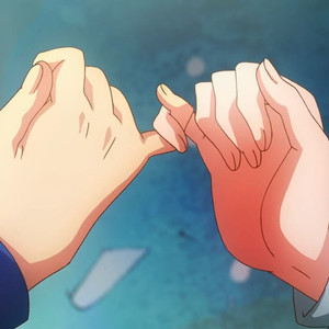 秘书掀起蕾丝裙被打屁股视频
